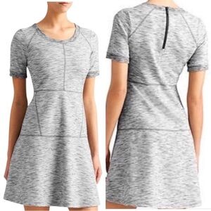 Athleta | Gray Heathered En Route Dress Size XL